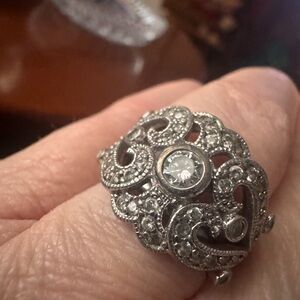 Pretty Sterling Silver & CZ 7.5 size ring.